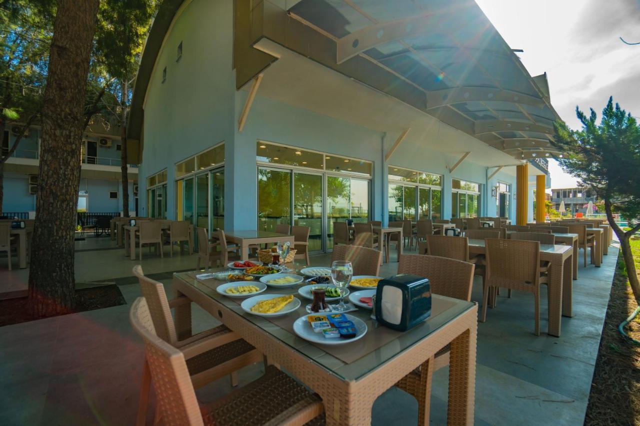 Prenses Sealine Beach Hotel Antália Exterior foto